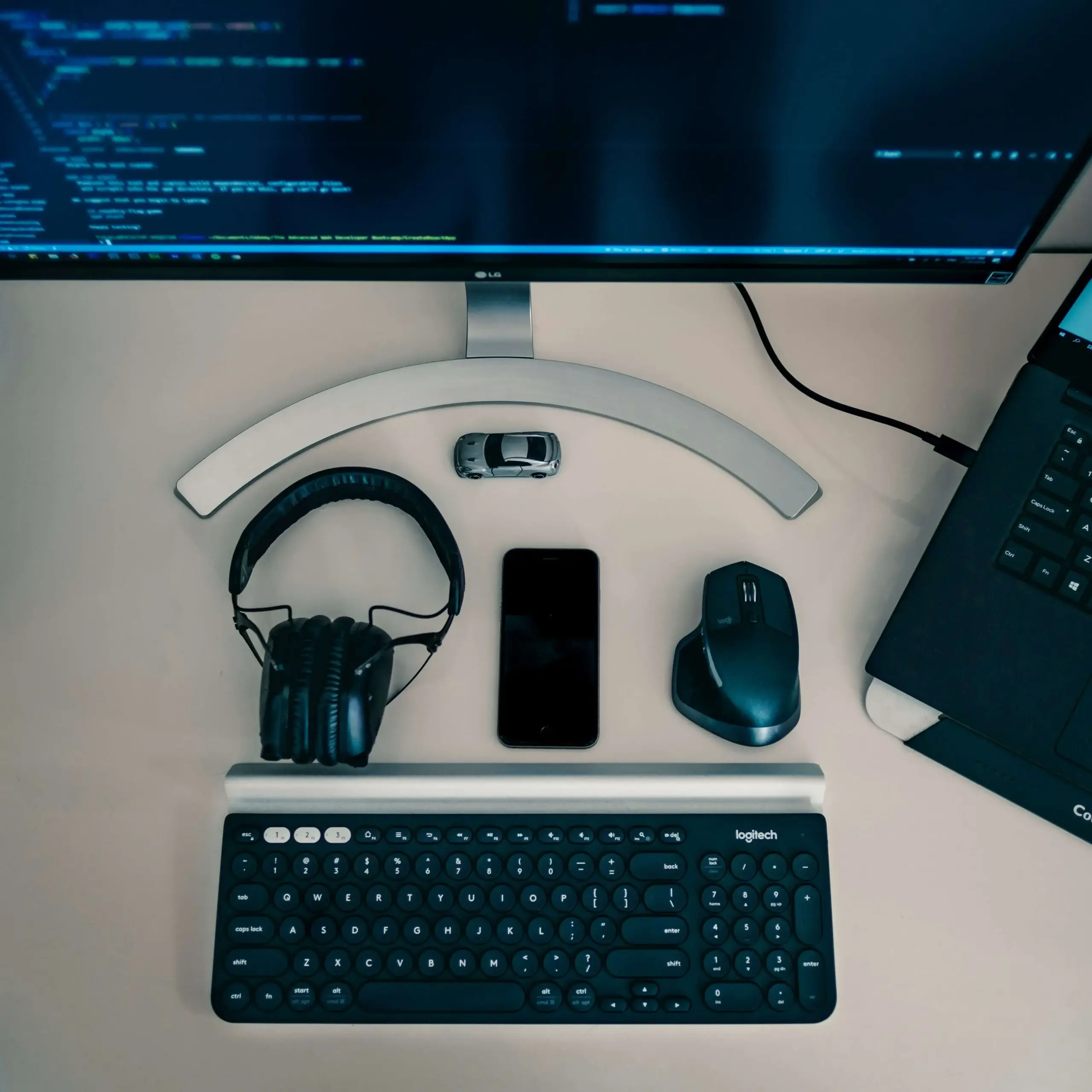 Electronics eCommerce by StageBit